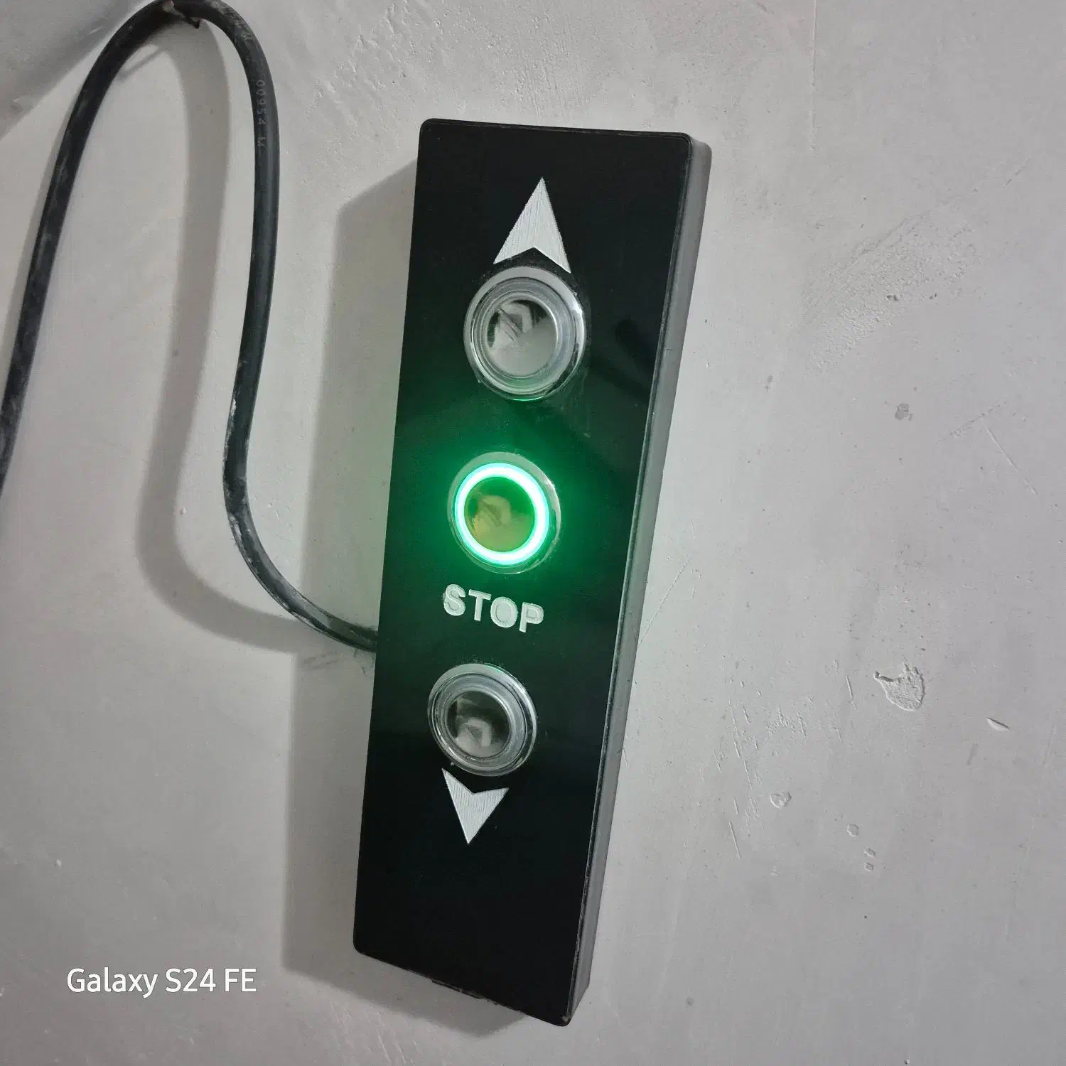 بالابر هیدرولیک هیدرو بالابر رحیم زاده|خدمات پیشه و مهارت|بیرجند, |دیوار