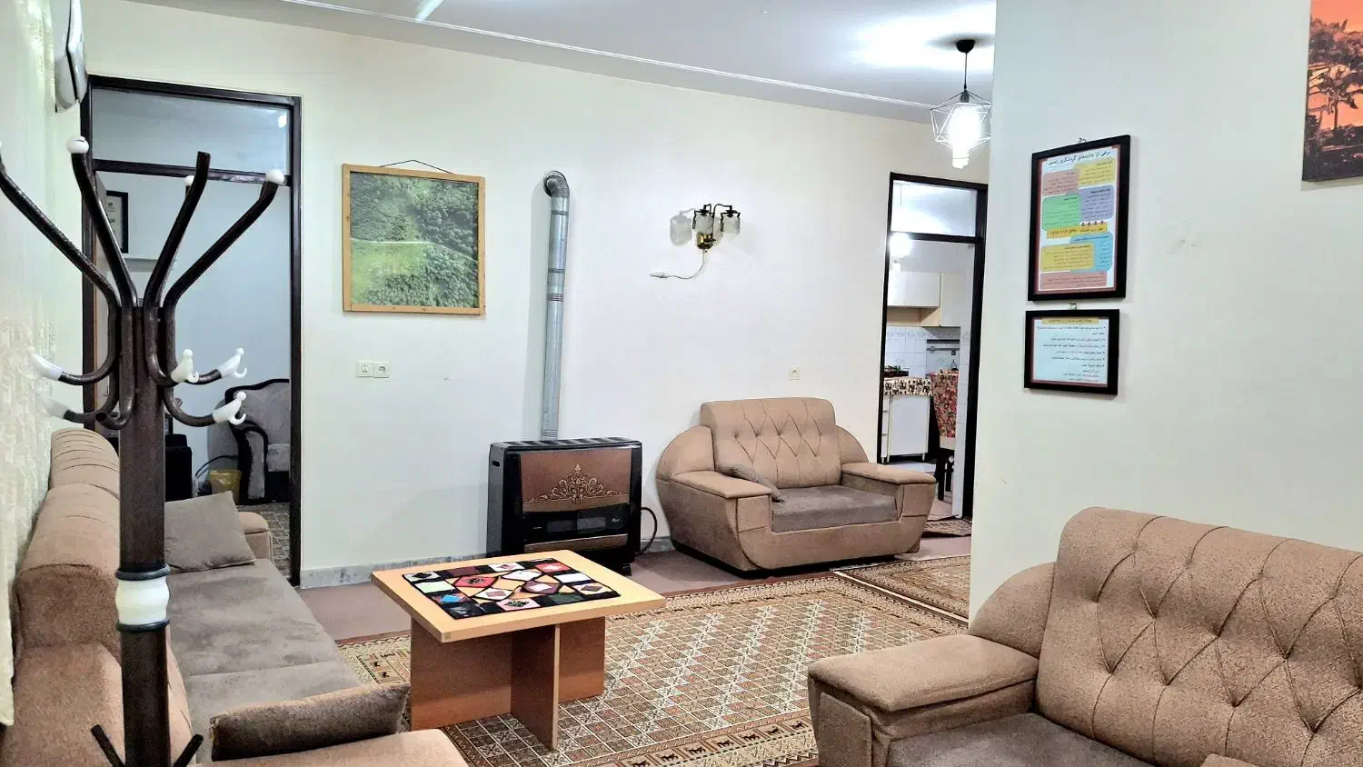 دو خواب، تمیز و بانظافت، کنار بلوار کازینو (معلم)|اجارهٔ کوتاه‌مدت آپارتمان و سوئیت|رامسر, |دیوار