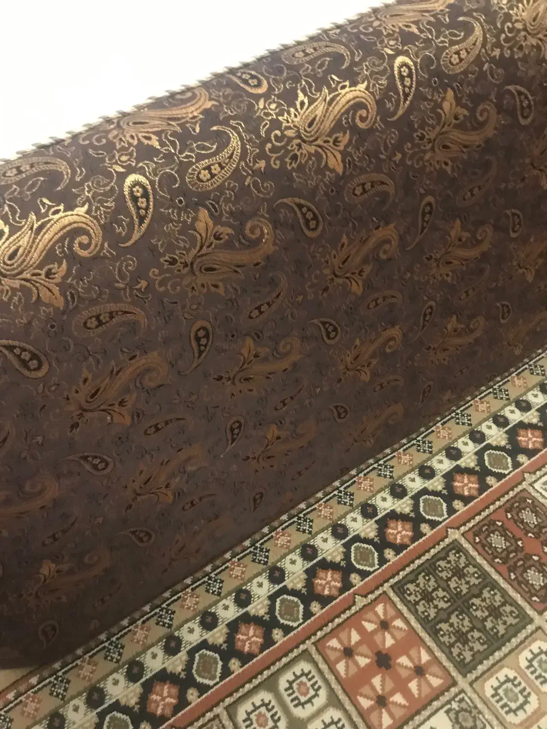 پشتی دور رو|پشتی|آبادان, |دیوار