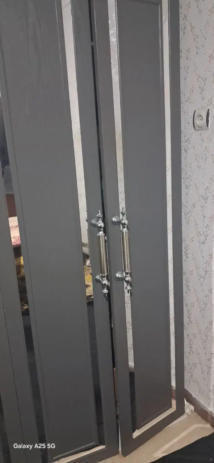 کمد زیبا بزرگ|جاکفشی، کمد، دراور|رشت, حومه رشت|دیوار