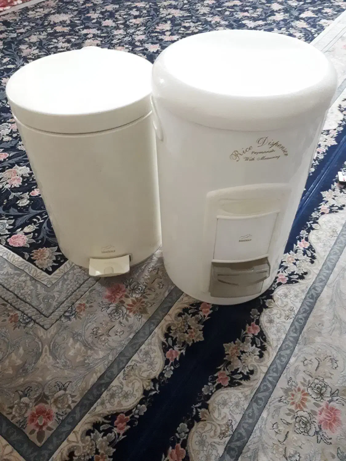 سطل برنج پیمانه دار وسطل زباله|ظروف نگهدارنده، پلاستیکی، یک‌بارمصرف|تهران, شهرک فردوس (حسینی)|دیوار