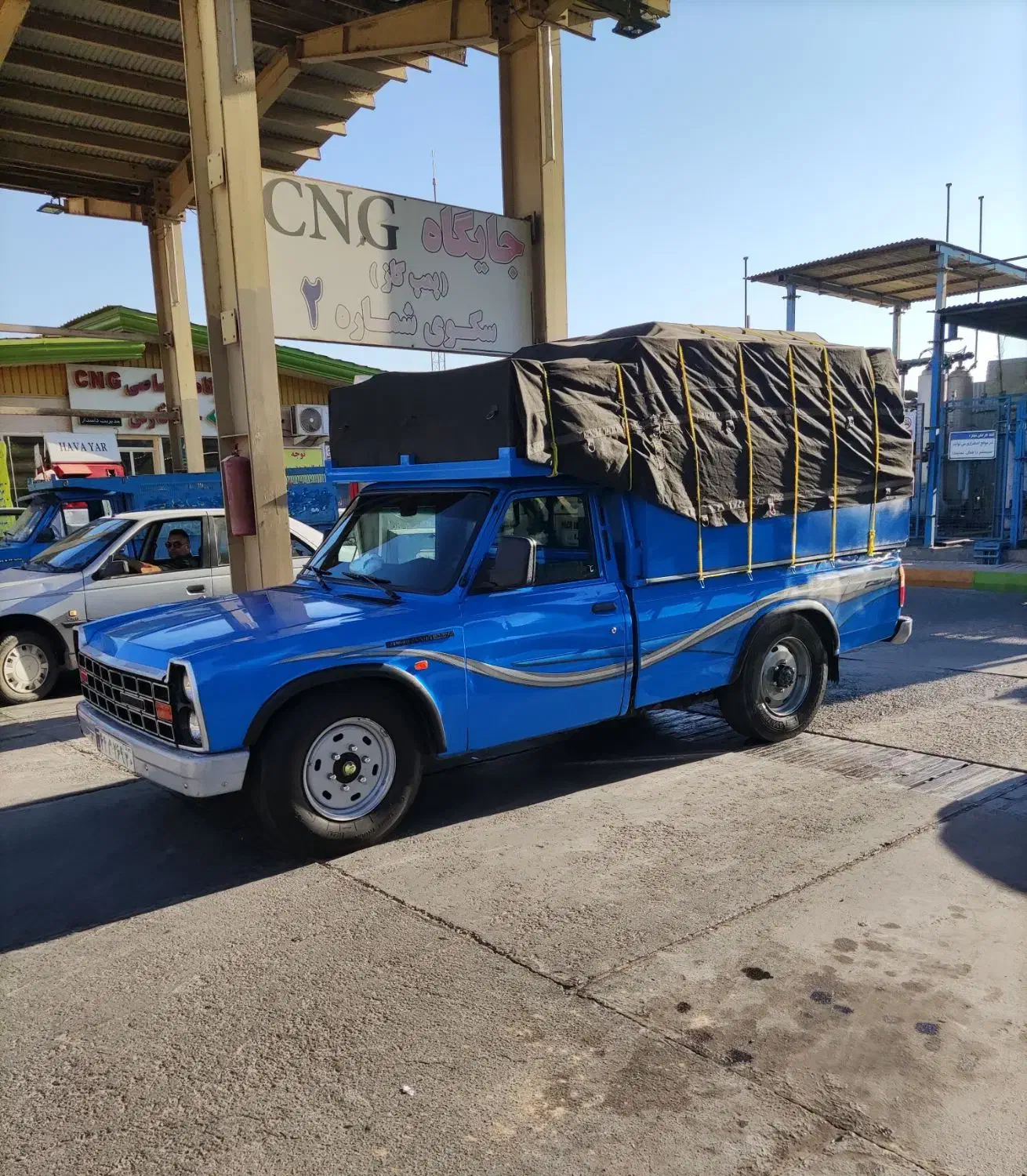 نیسان دوگانه سوز1400 آپشنال|خودرو سواری و وانت|هشتگرد, شهرک وحدت|دیوار