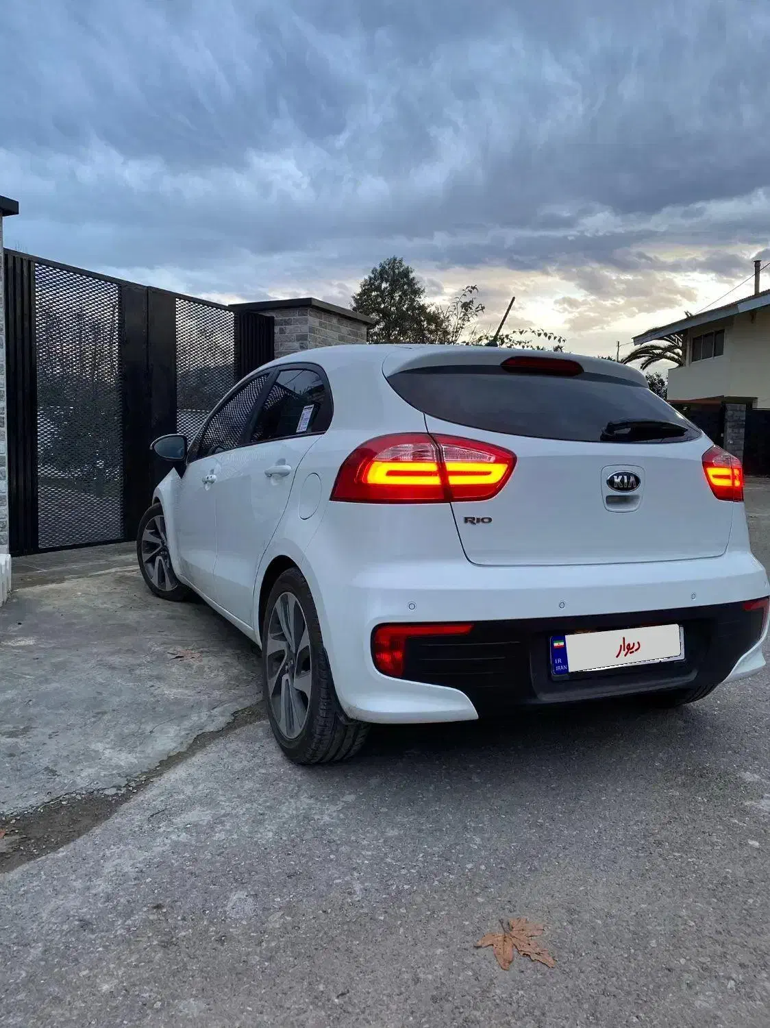 ریو‌هاچبک|خودرو سواری و وانت|تهران, پونک|دیوار