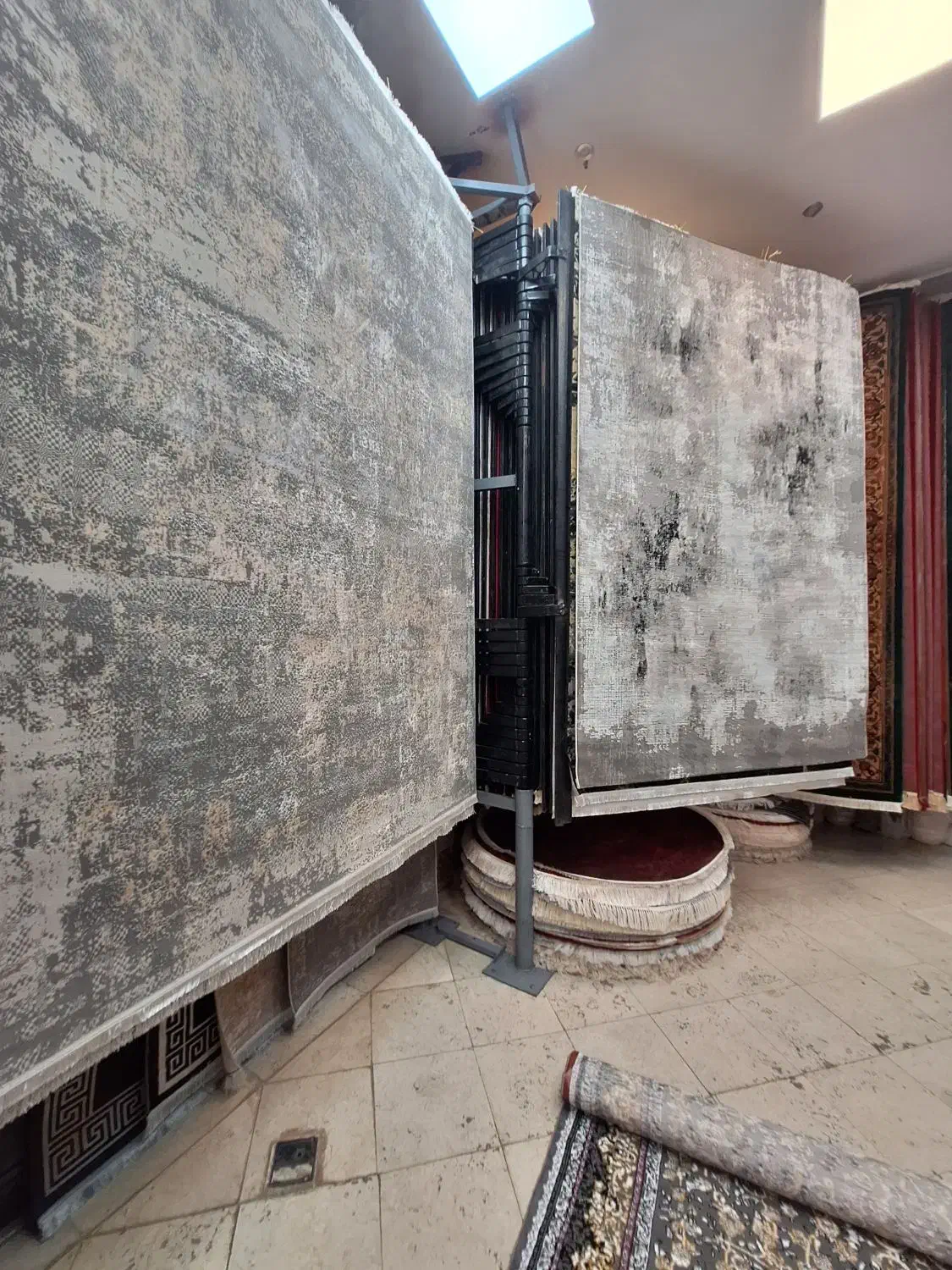 فرش ۶ متری مانول تبریز نخ ترک مینی مال|فرش|مشهد, امیر|دیوار