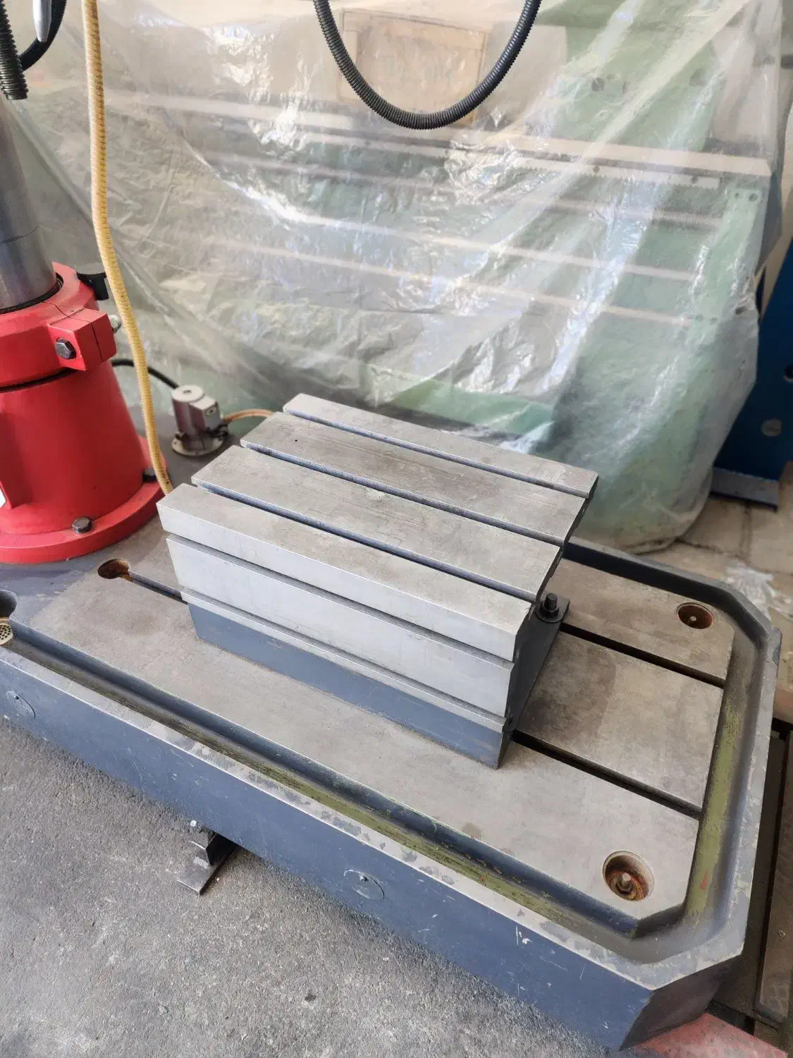 دریل رادیال مورس ۴ بازو یک متر در حد آک|ماشینآلات صنعتی|صوفیان, |دیوار