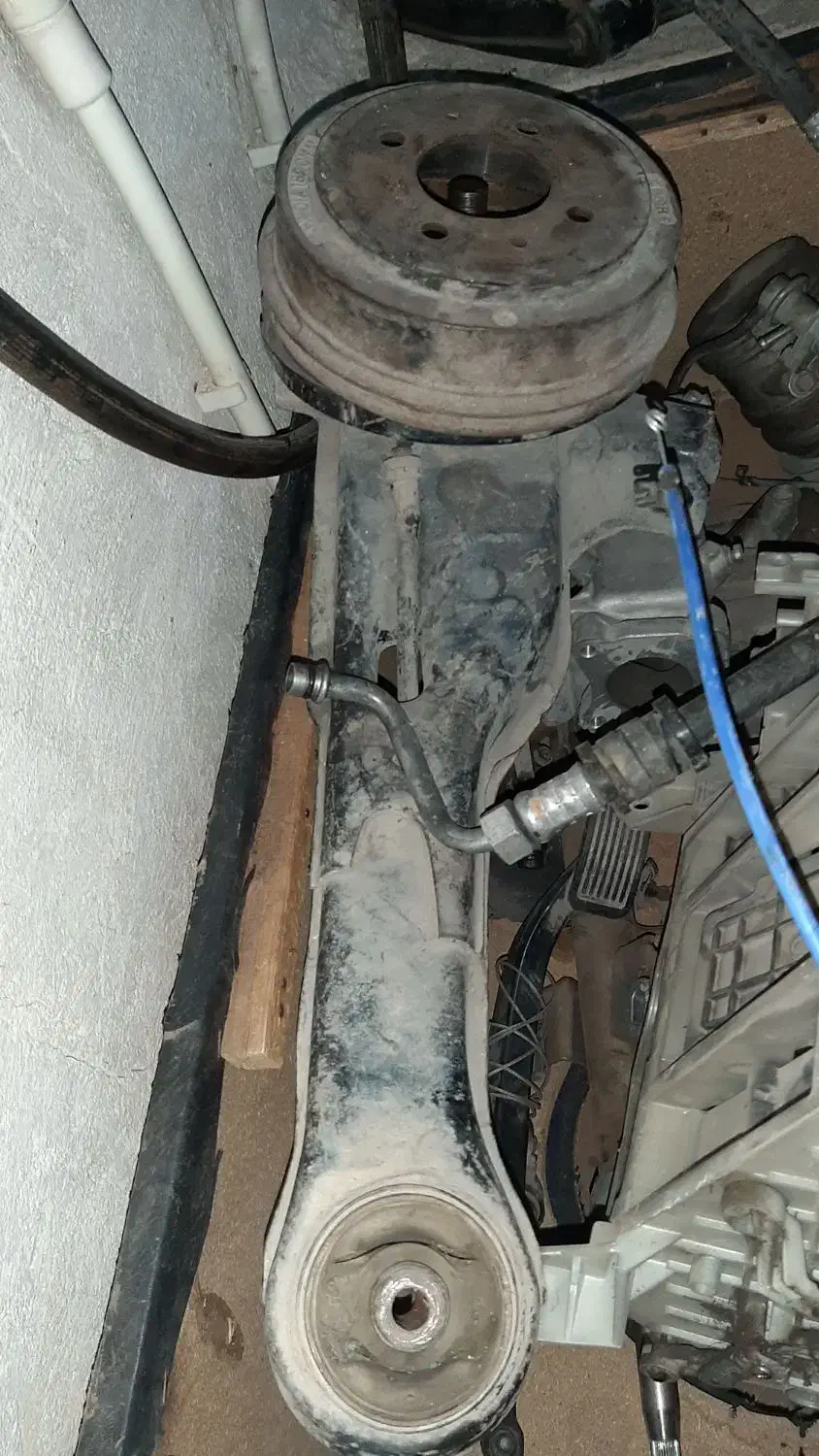 مقداری لوازم استوک پروتون ویرا|قطعات یدکی و لوازم جانبی|بروجرد, |دیوار