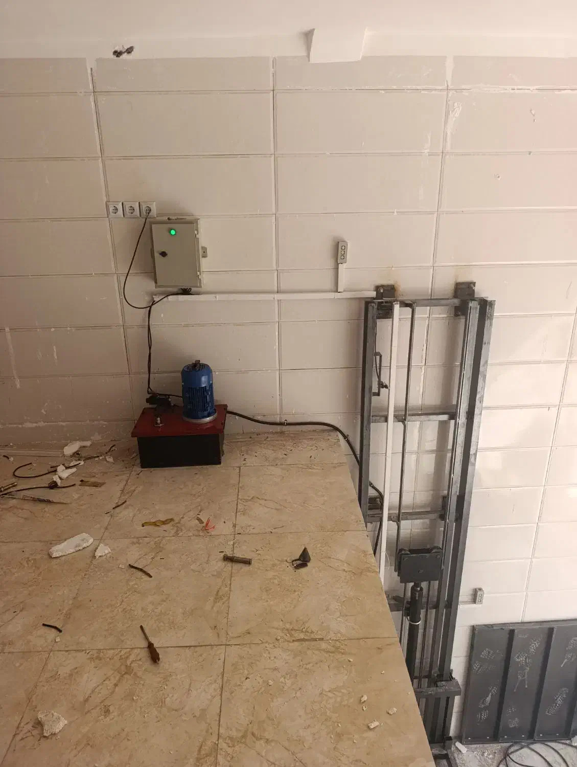 نصب بالابر و آسانسور|خدمات پیشه و مهارت|بندر ماهشهر, |دیوار