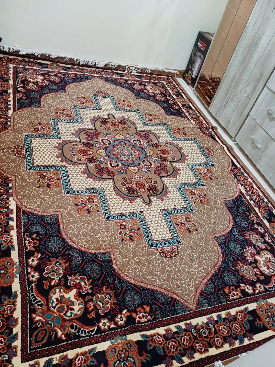 دو تخته فرش 6 متری نو|فرش|تهران, تسلیحات|دیوار