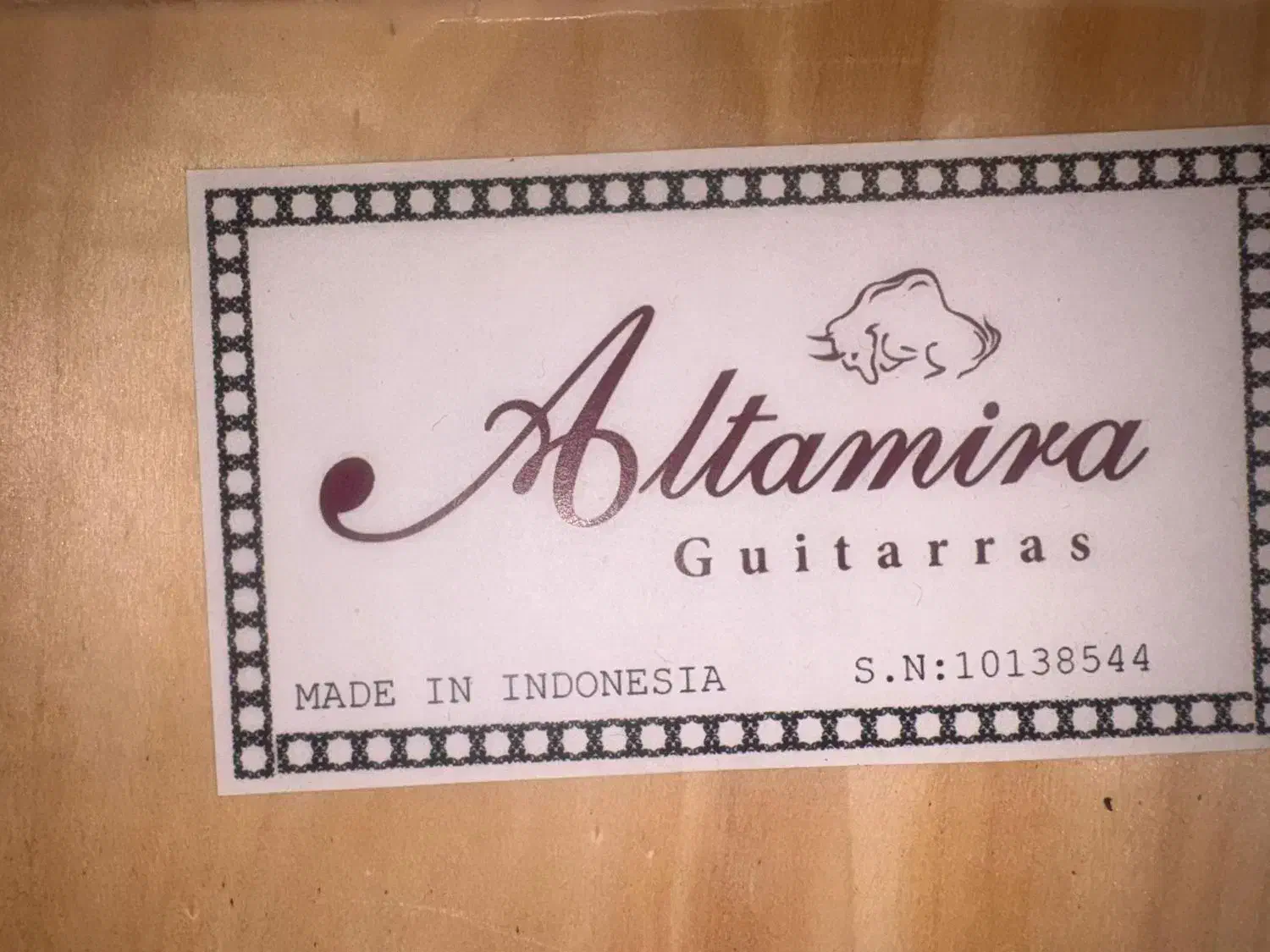 گیتار التامیرا|گیتار، بیس، امپلیفایر|پاکدشت, پاکدشت (مامازند)|دیوار