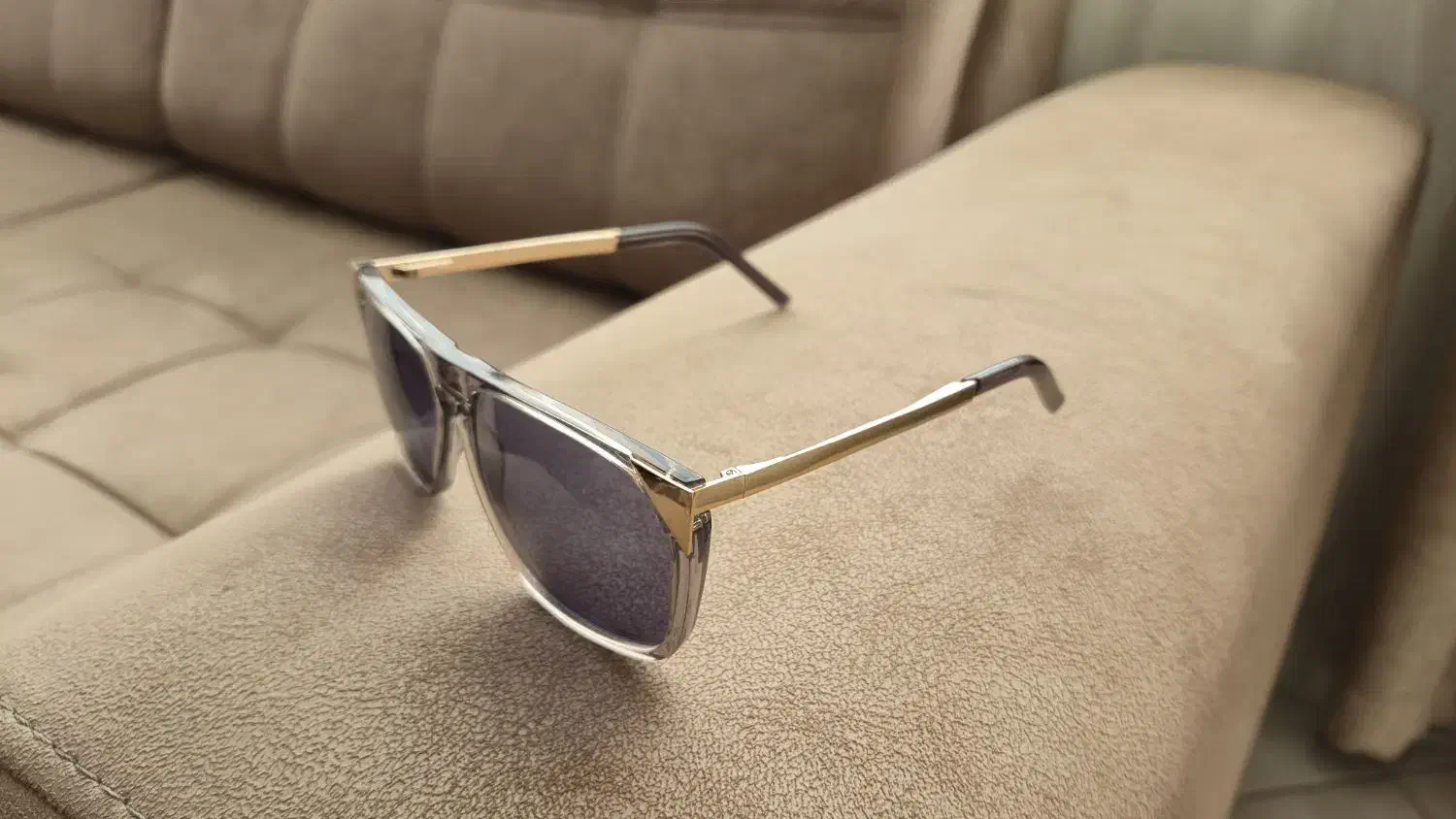 عینک آفتابی|زیورآلات و اکسسوری|اصفهان, شهرک کوثر|دیوار