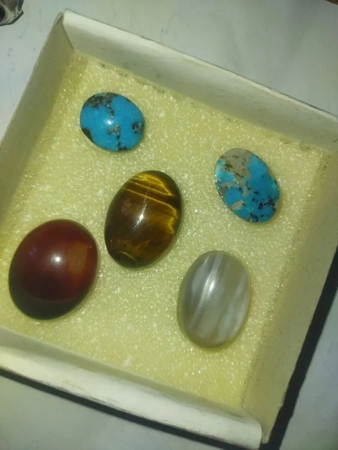 پنج عدد سنگ نگین معدنی درجه یک|جواهرات|دهدشت, |دیوار