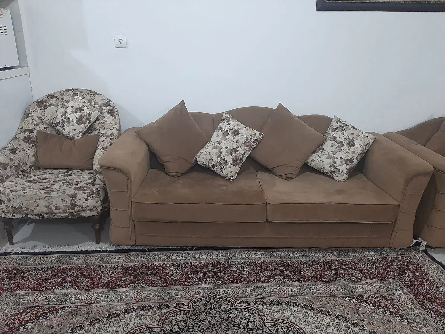 مبل ۸نفر|مبلمان خانگی و میز عسلی|اهواز, فولادشهر|دیوار