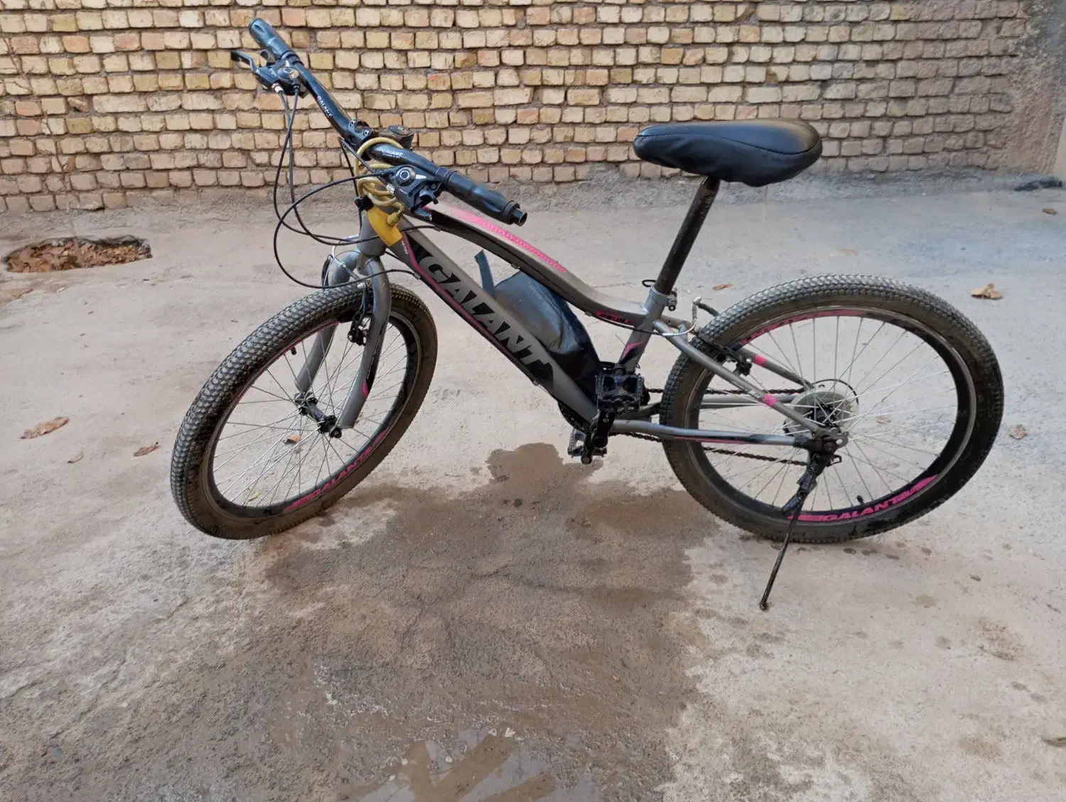 دوچرخه تمیز سایز ۲۵|دوچرخه، اسکیت، اسکوتر|مبارکه, |دیوار