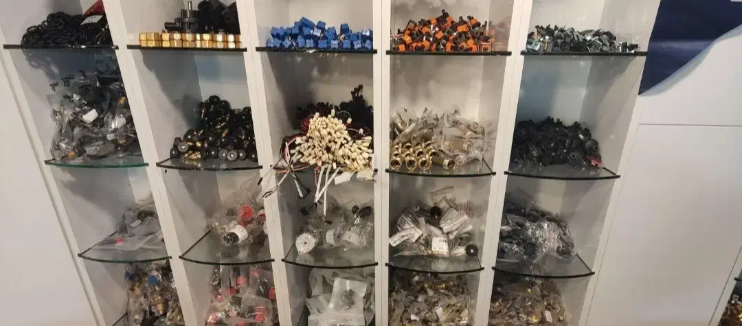 فروش قطعات پکیج جزئی به قیمت عمده|آبگرمکن، پکیج، شوفاژ|ایلام, |دیوار