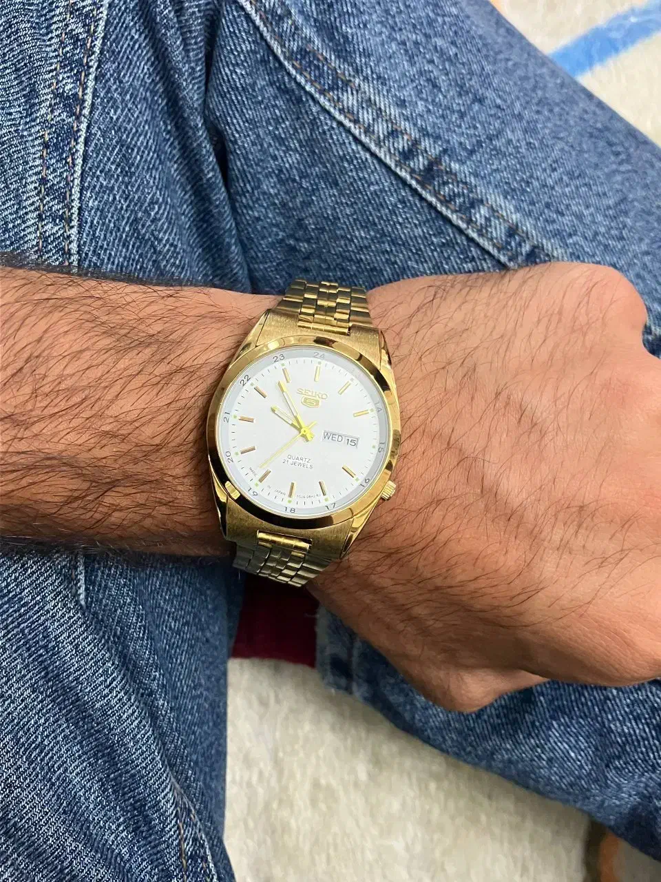 ساعت مچی|ساعت|قروه, |دیوار