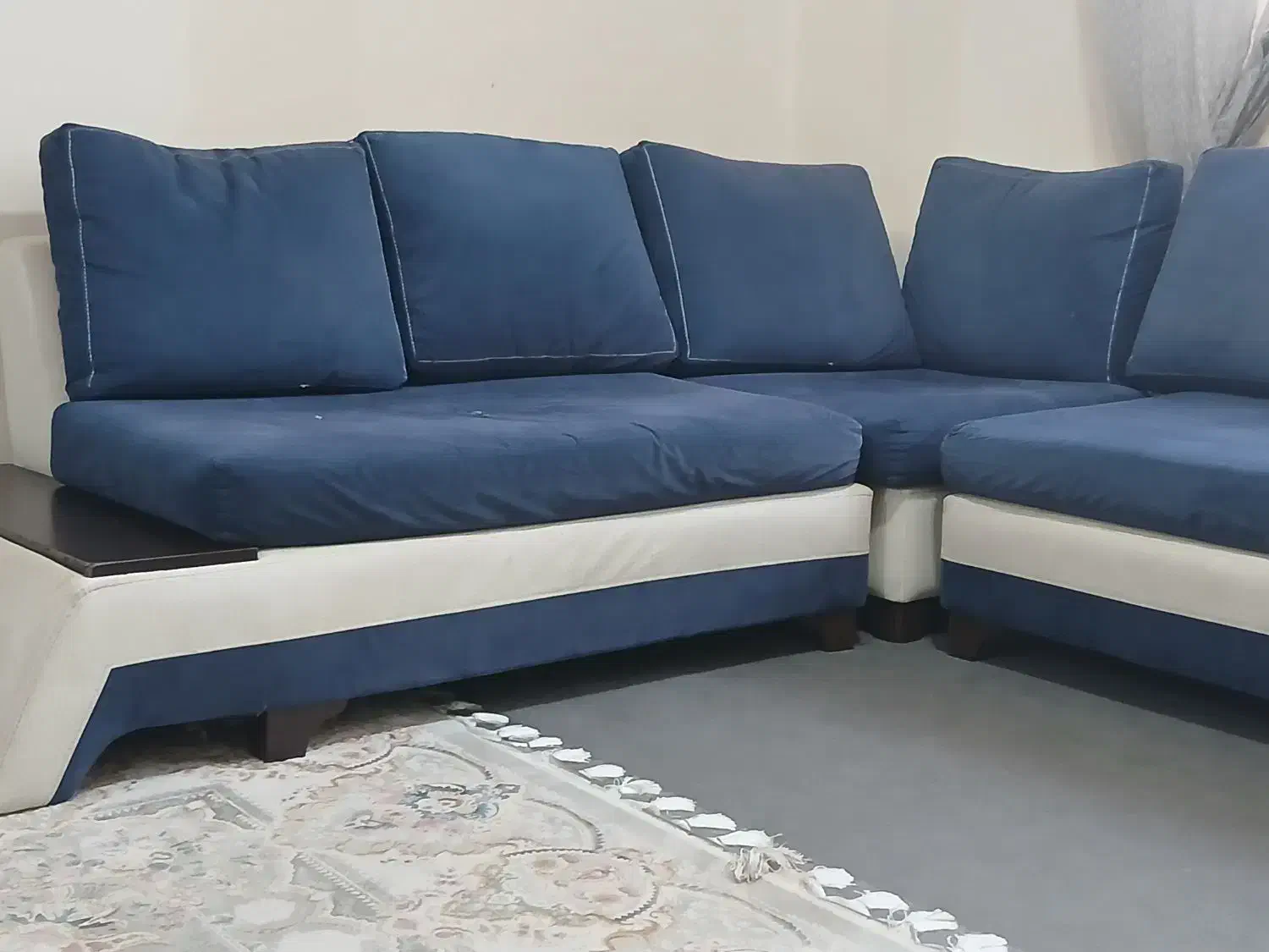 یک دست مبل ال|مبلمان خانگی و میز عسلی|بندرعباس, |دیوار