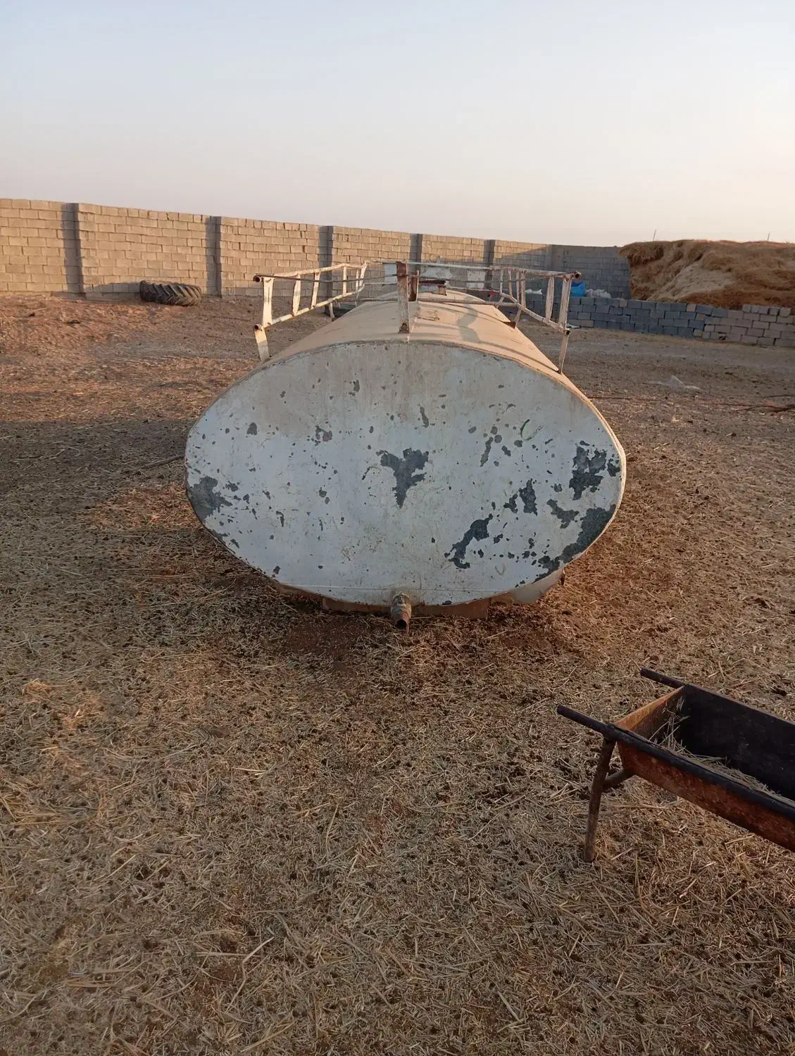 تانکر آب ۸۰۰۰۰۰۰۰|ماشینآلات صنعتی|شادگان, |دیوار