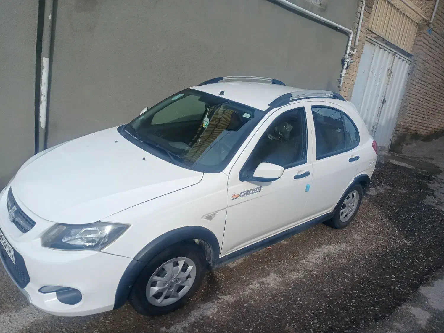 کوئیک معمولی|خودرو سواری و وانت|هرسین, |دیوار