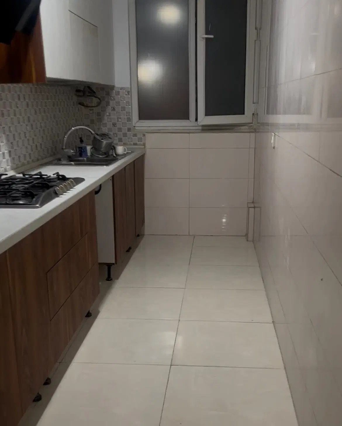 اجاره آپارتمان مسکونی|اجارهٔ آپارتمان|تهران, خاک سفید|دیوار