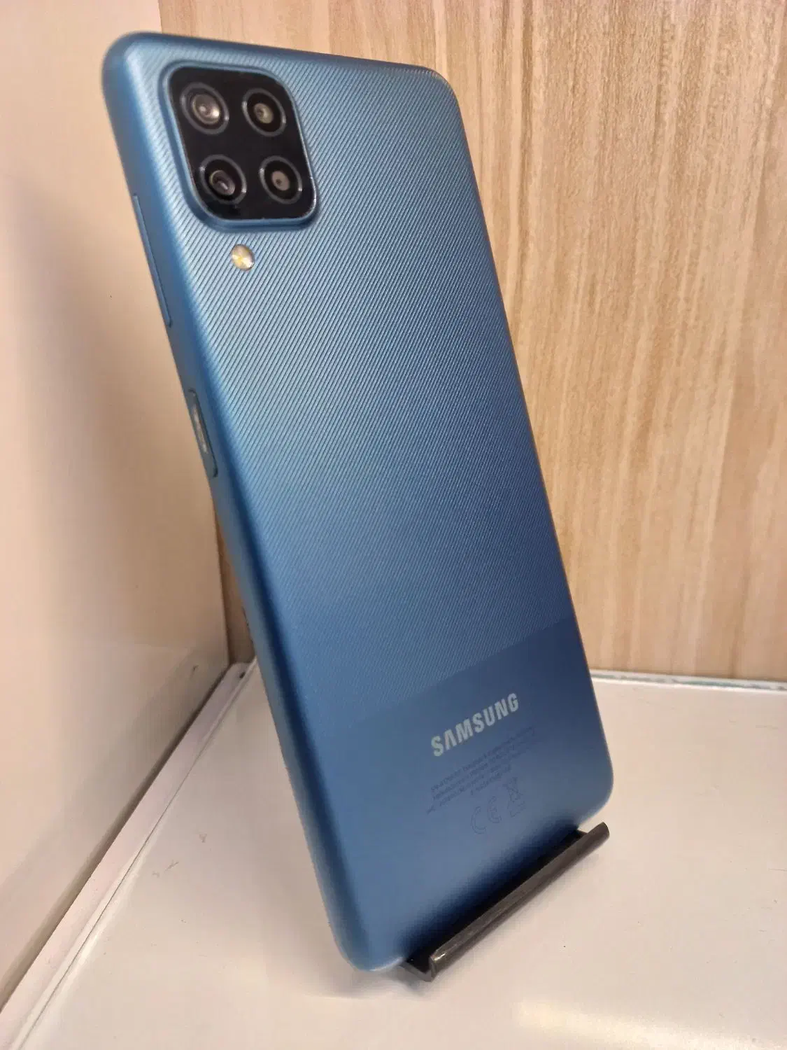 سامسونگa12حافظه۶۴رام۴ سالم و باحق تست|موبایل|اراک, |دیوار