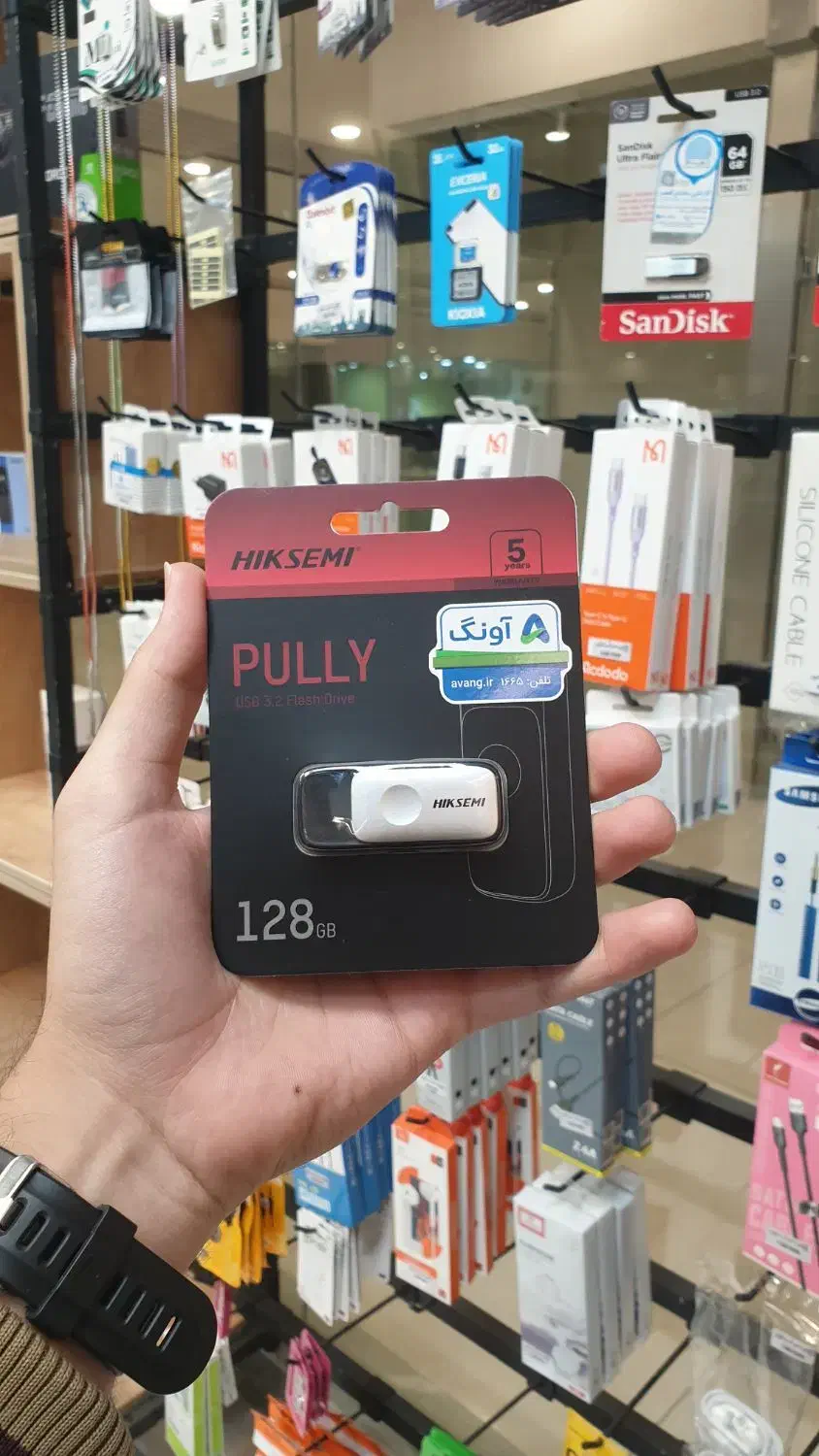 فلش مموری با گارانتی معتبر. تیس استور|لوازم جانبی موبایل و تبلت|بجنورد, |دیوار