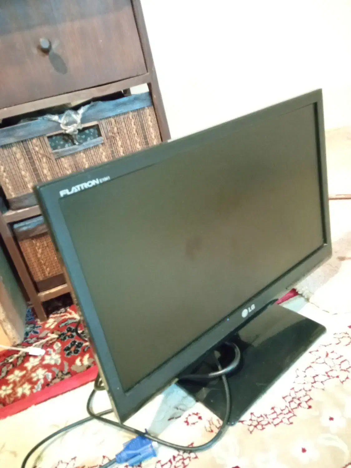 مانیتور 14اینچ ال جی|قطعات و لوازم جانبی رایانه|ملارد, |دیوار