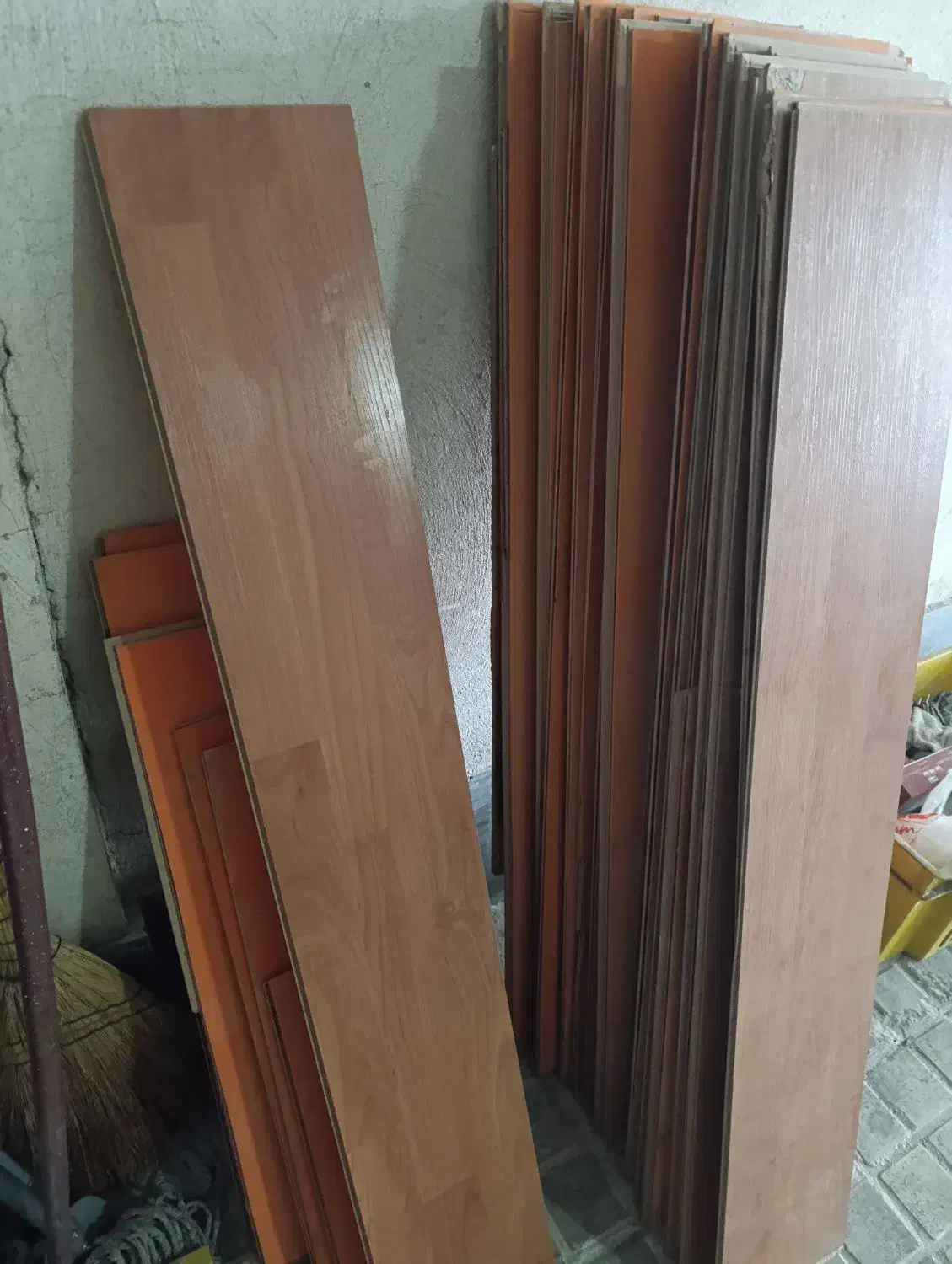 تعدادی پارکت|مصالح و تجهیزات ساختمان|تهران, چهارصد دستگاه|دیوار