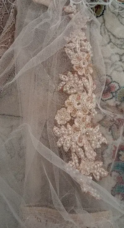 لباس مجلسی|لباس|بروجرد, |دیوار