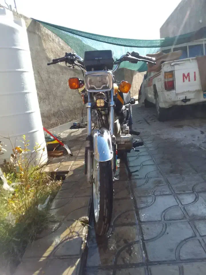 هندا ۱۲۵|موتورسیکلت|کرمان, |دیوار