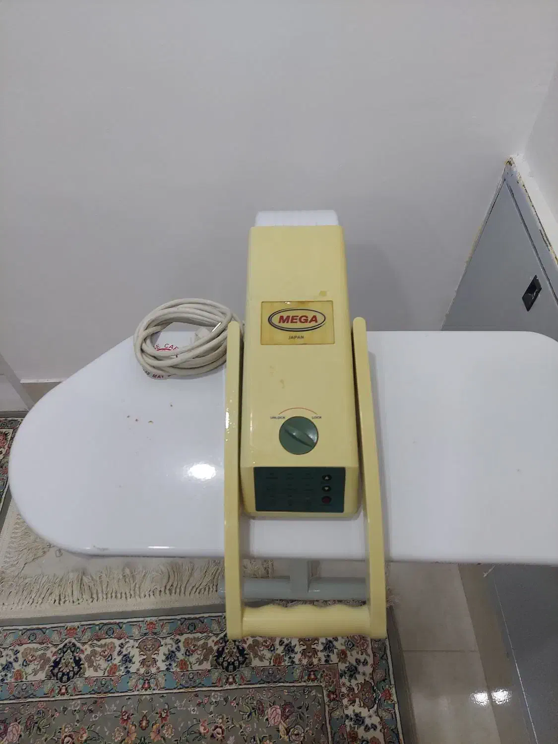 اتو پرسی|اتو و لوازم اتو|مهاباد (آذربایجان غربی), |دیوار