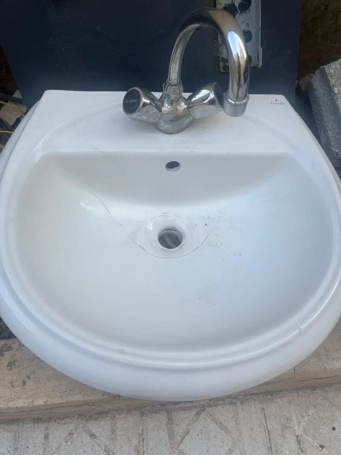 روشویی|لوازم سرویس بهداشتی|کرمان, |دیوار