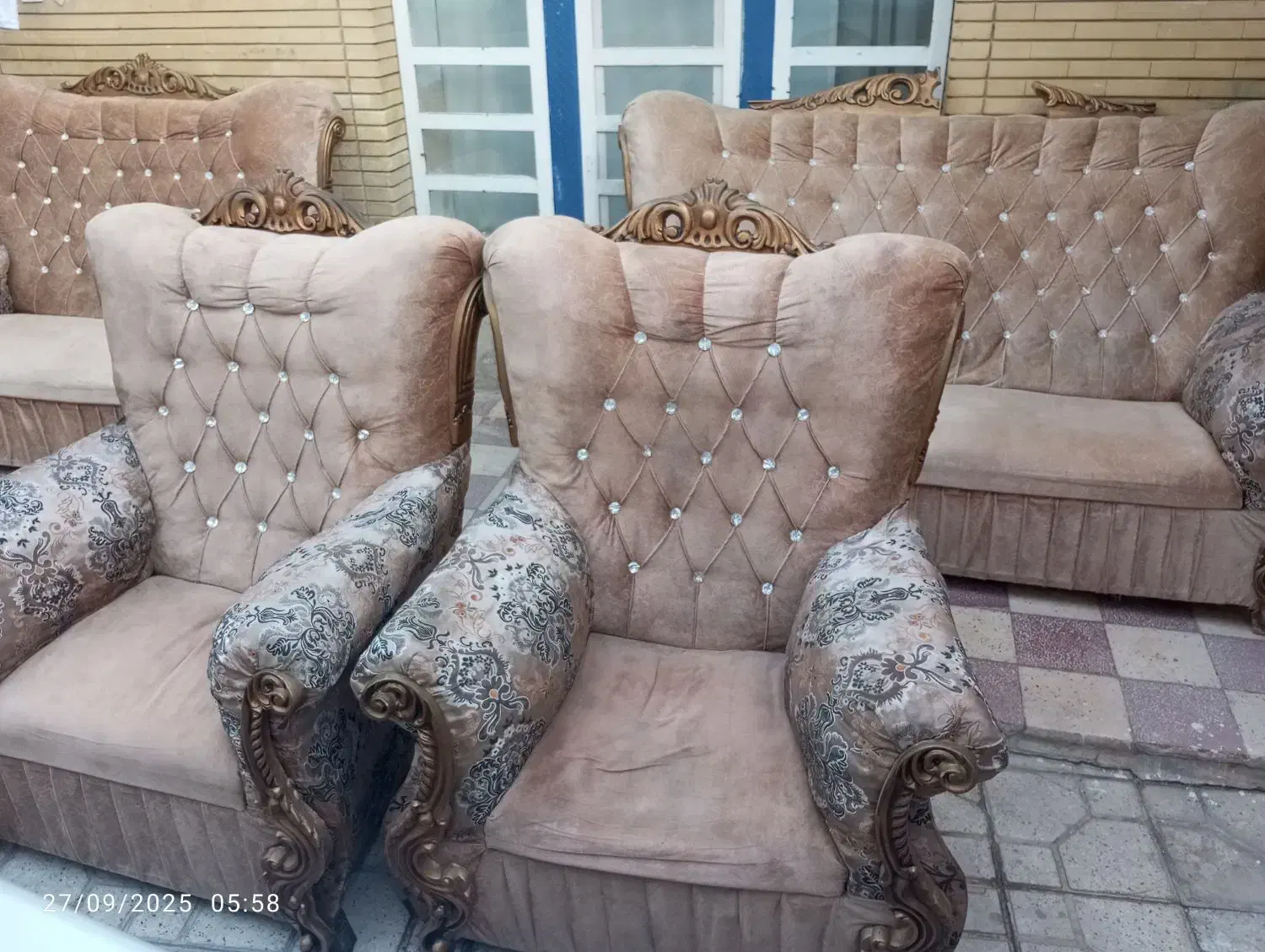 مبل ۷نفره کارکرده|مبلمان خانگی و میز عسلی|شیراز, نصرآباد|دیوار