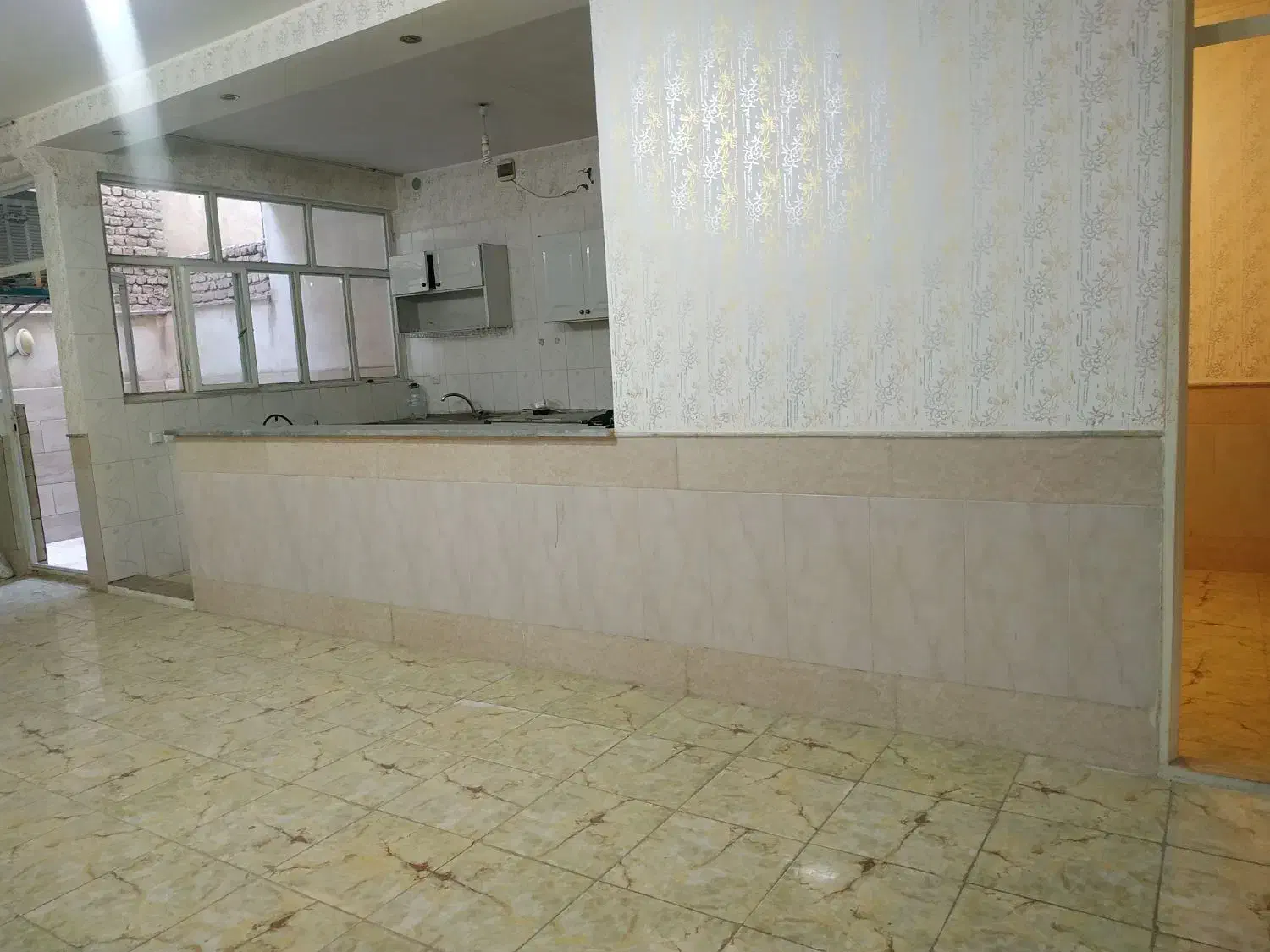 همکف اجارهای جوادالائمه|اجارهٔ خانه و ویلا|قم, چهل درخت|دیوار