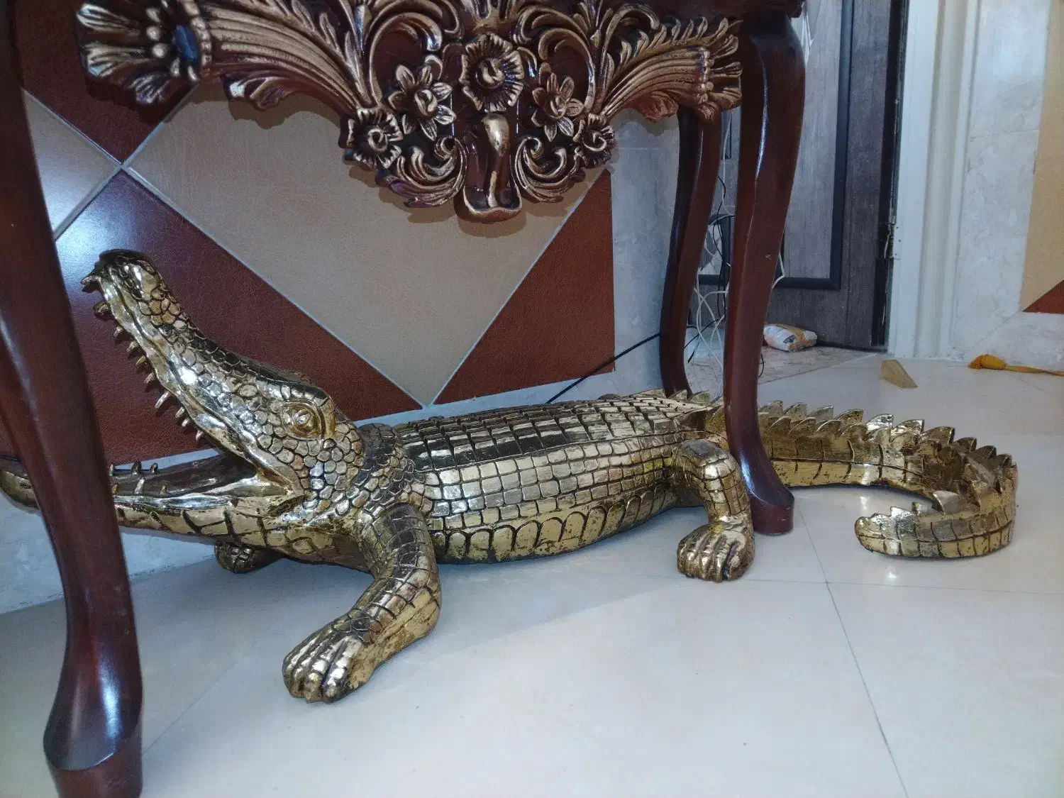 مجسمه تزئینی|مجسمه، تندیس، ماکت|خرم‌آباد, |دیوار