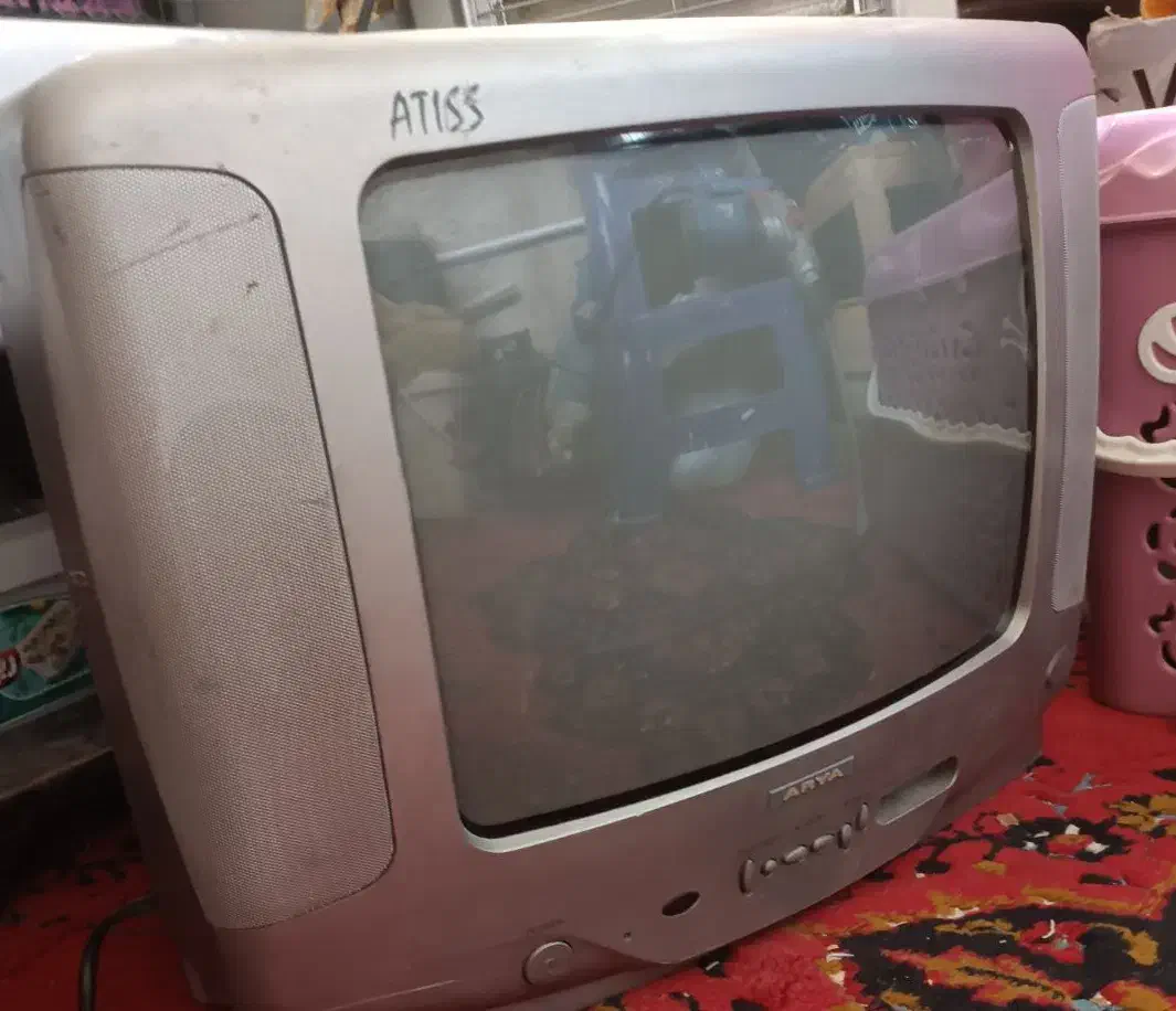 تلویزیون 14اینچ اریا|تلویزیون و پروژکتور|نجف‌آباد, امیرآباد|دیوار