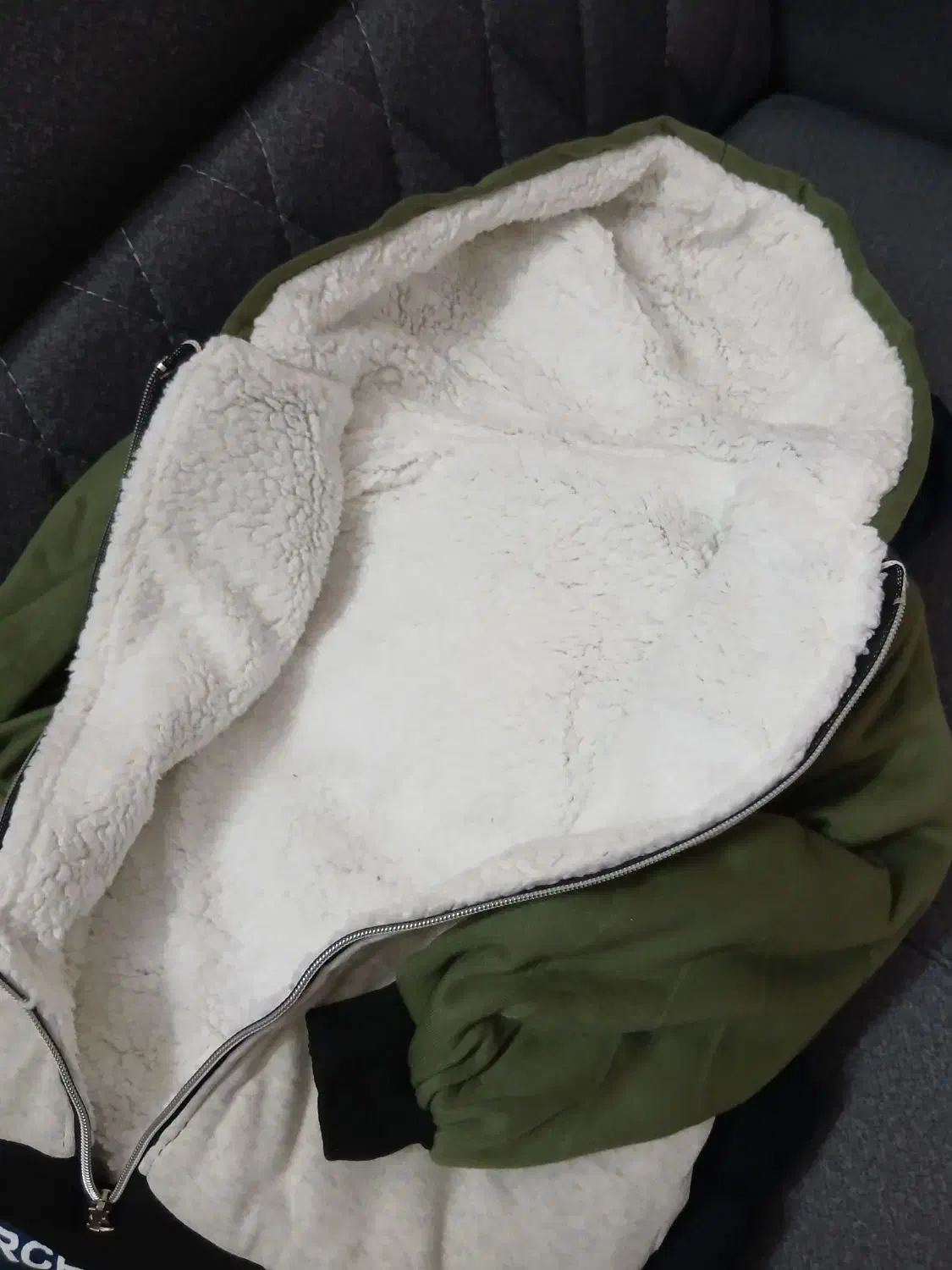 سویشرت اسپورت|کفش و لباس بچه|یزد, |دیوار