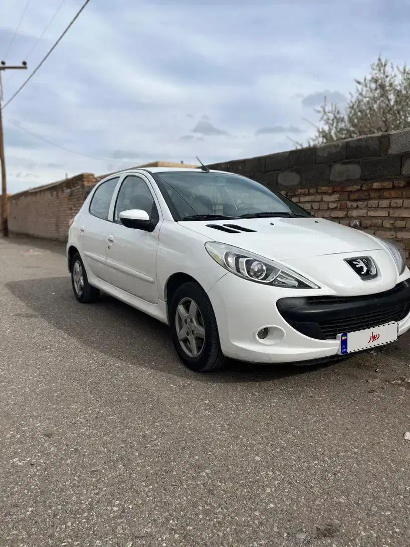 ۲۰۷|خودرو سواری و وانت|سیرجان, |دیوار