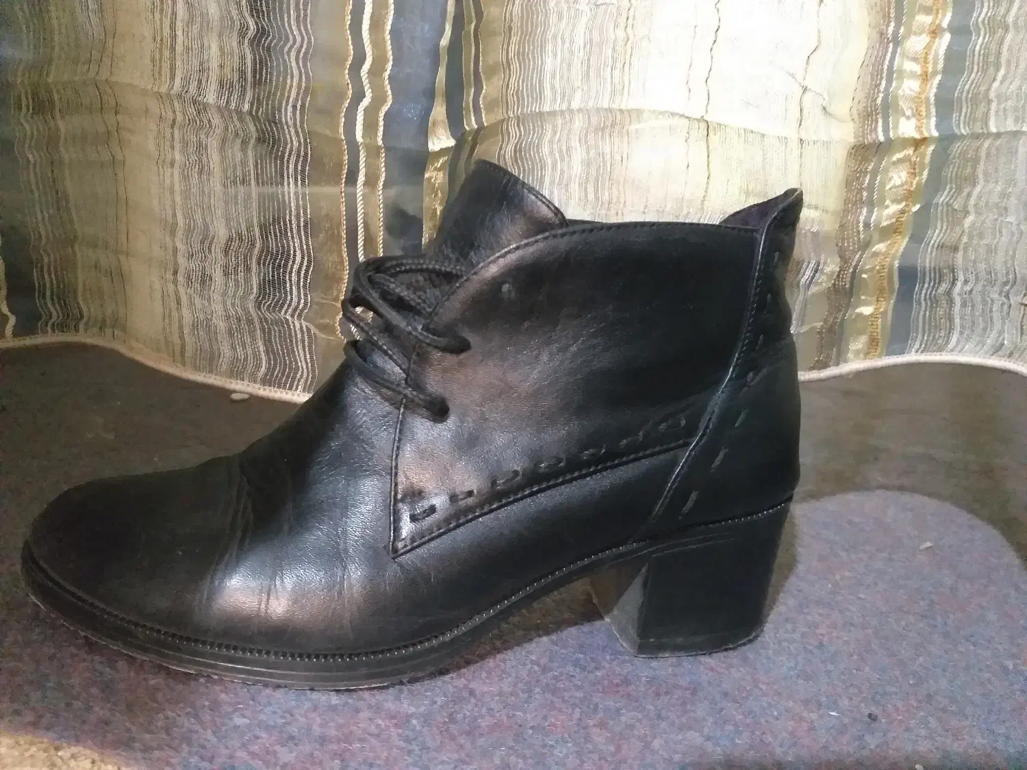 کفش چرم و نیم بوت زنانه|کیف، کفش، کمربند|خرم‌آباد, |دیوار