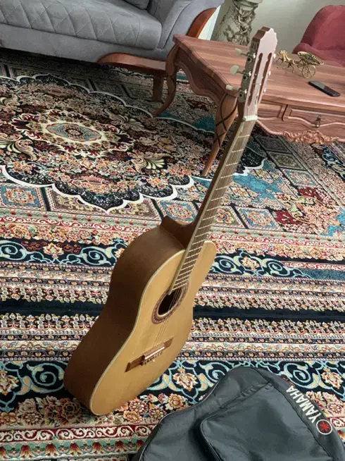 گیتارپرشین|گیتار، بیس، امپلیفایر|رباط‌کریم, مسکن مهر آبشناسان|دیوار