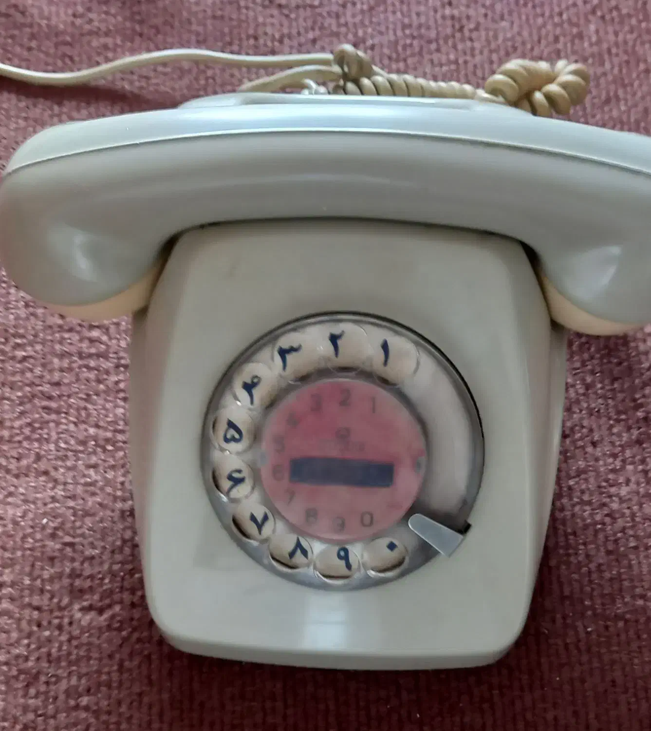 دو عدد تلفن قدیمی|کلکسیون اشیاء عتیقه|لنگرود, |دیوار