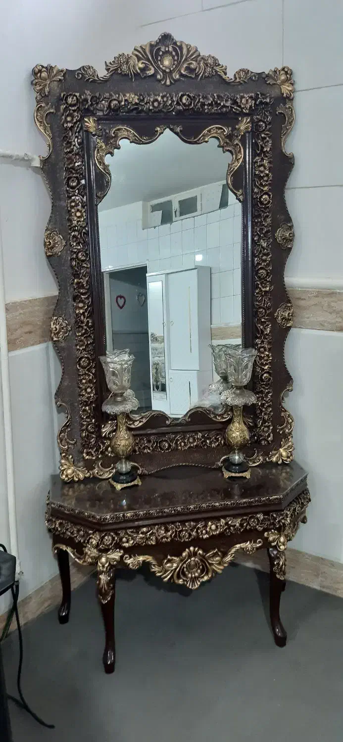 اینه شمعدان|بوفه، ویترین، کنسول|قم, چهل درخت‎|دیوار