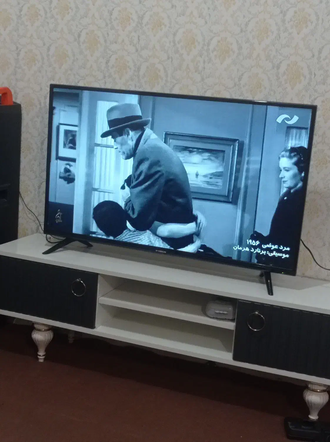 ال ای دی ایکس ورژن ۴۳اینچ|تلویزیون و پروژکتور|شهرکرد, |دیوار