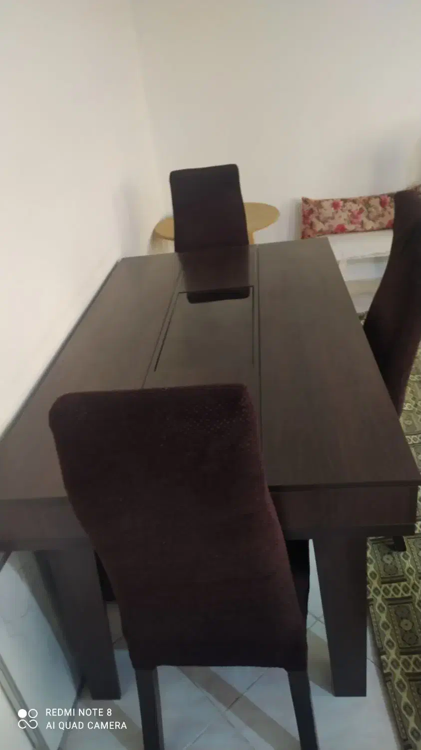 میز ناهار خوری|میز و صندلی غذاخوری|فردیس, نسترن غربی|دیوار