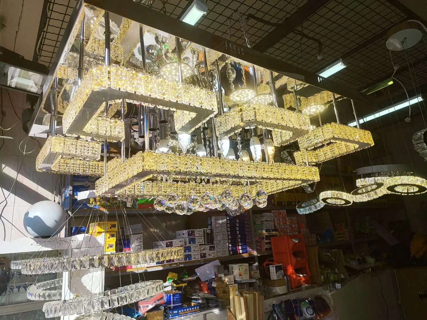 لوستر کریستالی سایز ۳۰-۲۰-۱۵|لوستر و چراغ آویز|تبریز, |دیوار