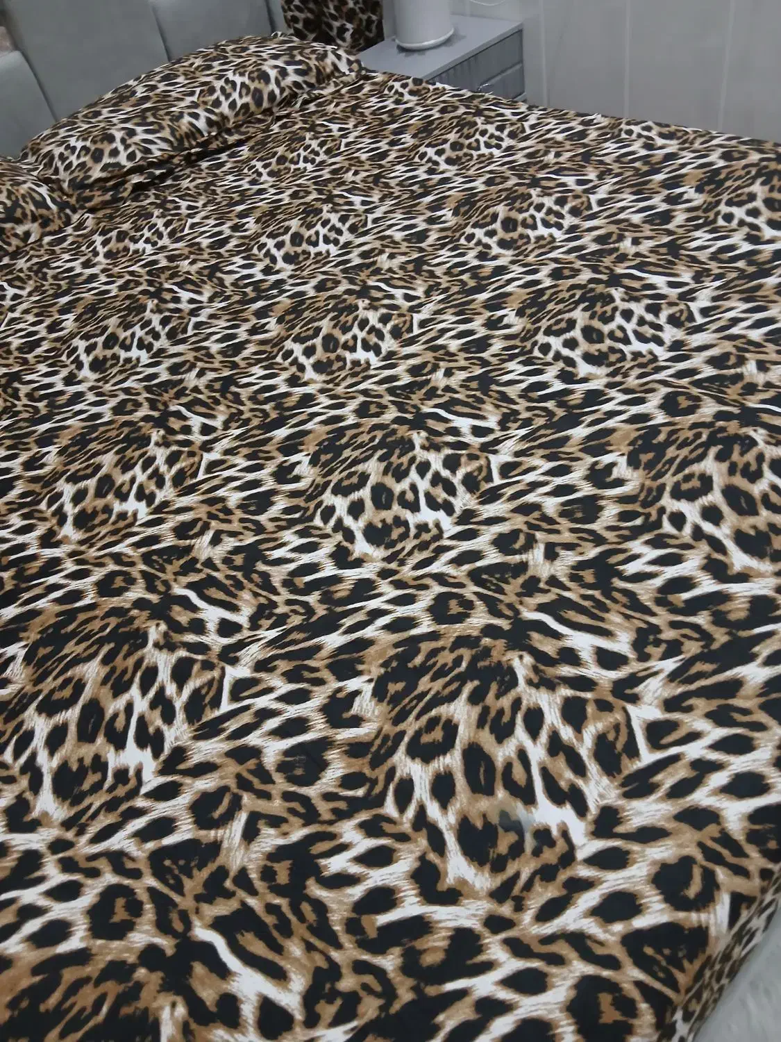 ست روتختی و پرده طرح پلنگی 8 تیکه|سرویس روتختی|میبد, |دیوار