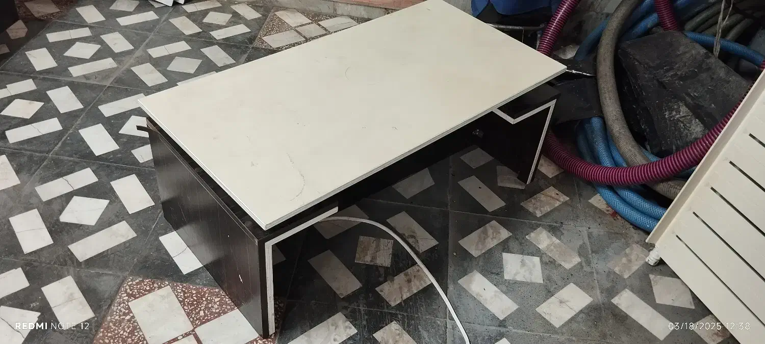 میز عسلی اداری|دفتر کار|قائم‌شهر, |دیوار