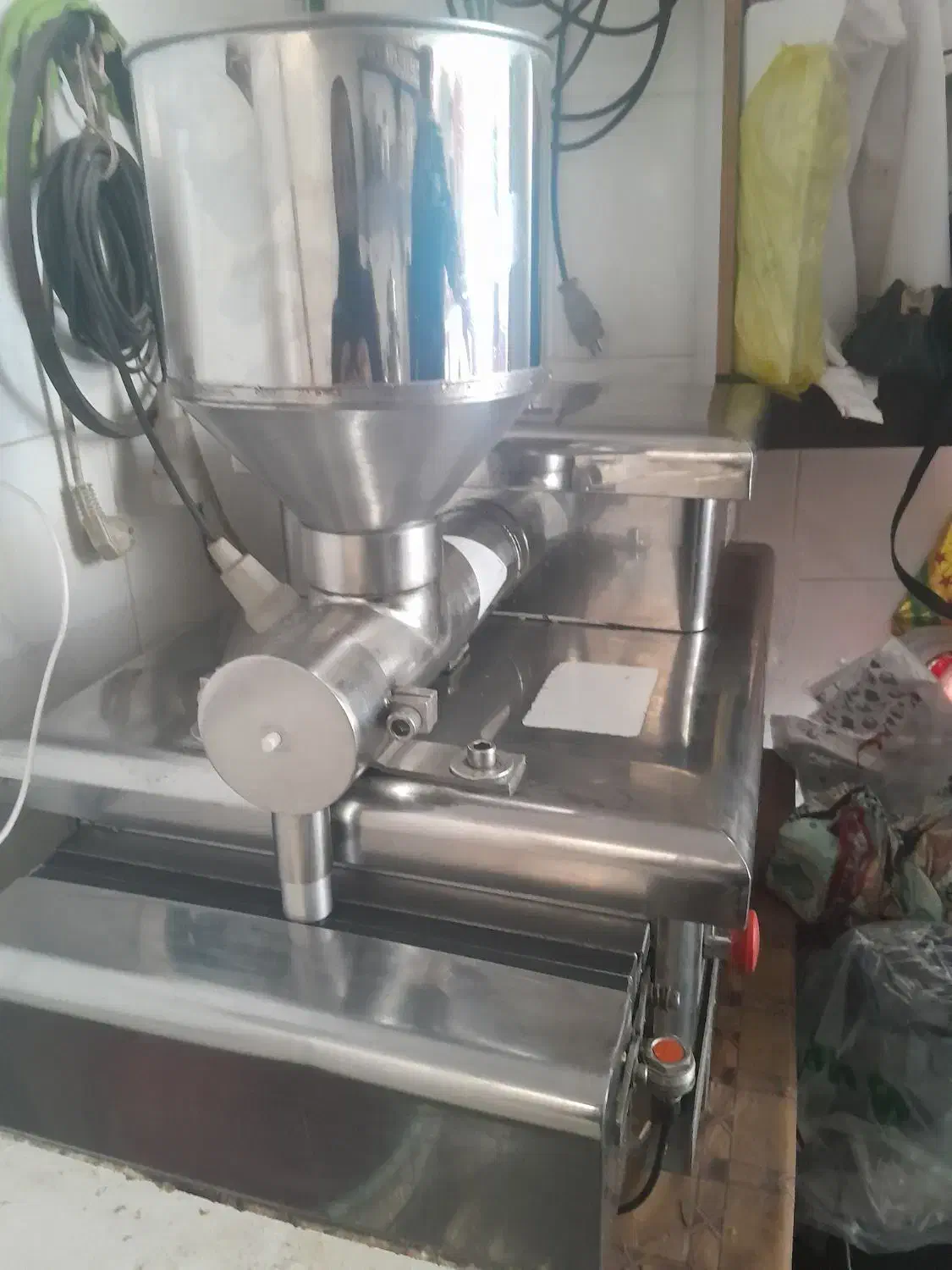 دستگاه سیخ گیر محک|کافی‌شاپ و رستوران|بروجن, |دیوار