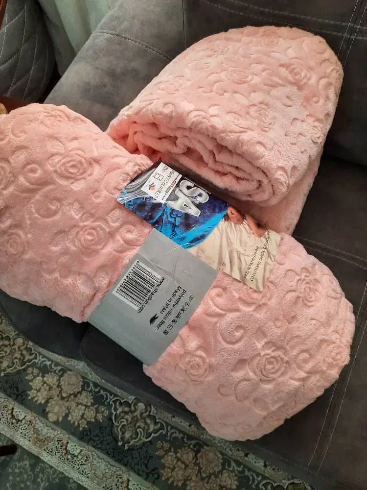 پتوی خارجی دونفره و تک نفره|رختخواب، بالش، پتو|کرج, حصارک بالا|دیوار