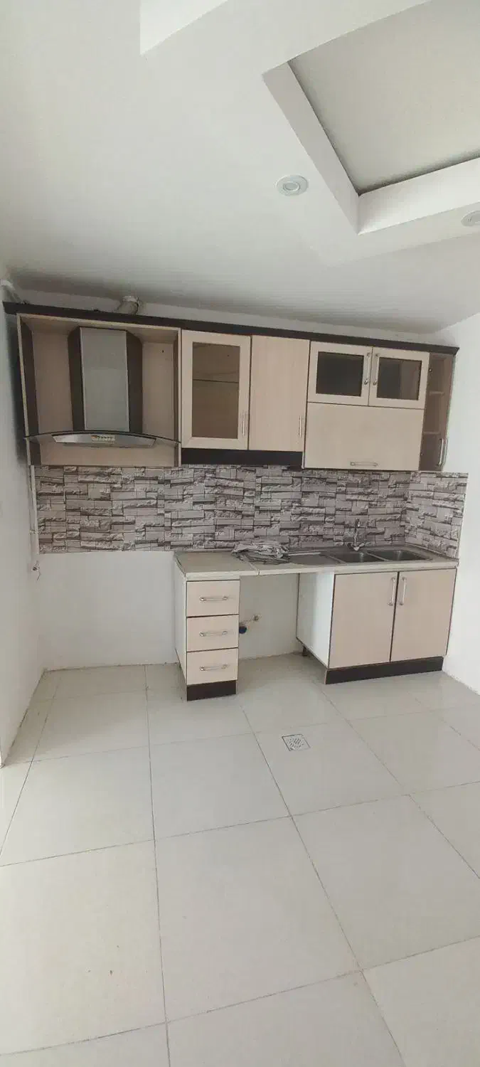 ملک ویلایی بازسازی شده / محدوده خیابان ۱۶ متری|فروش آپارتمان|ملایر, |دیوار