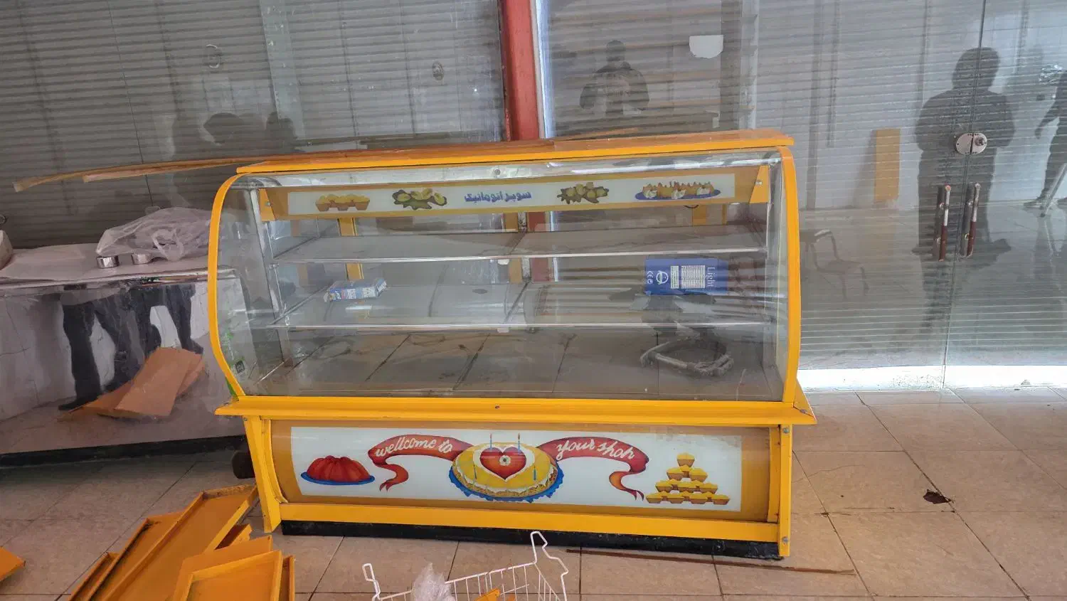 یخچال ویترینی|فروشگاه و مغازه|کرمانشاه, |دیوار
